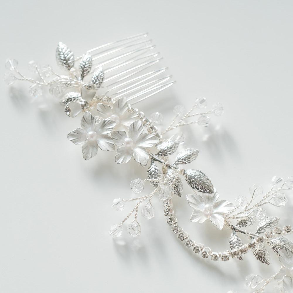 ブライダルヘッドドレス ヘッドコーム ビジュー フラワー リーフ シルバー r5 【結婚式 ヘアアクセサリー】