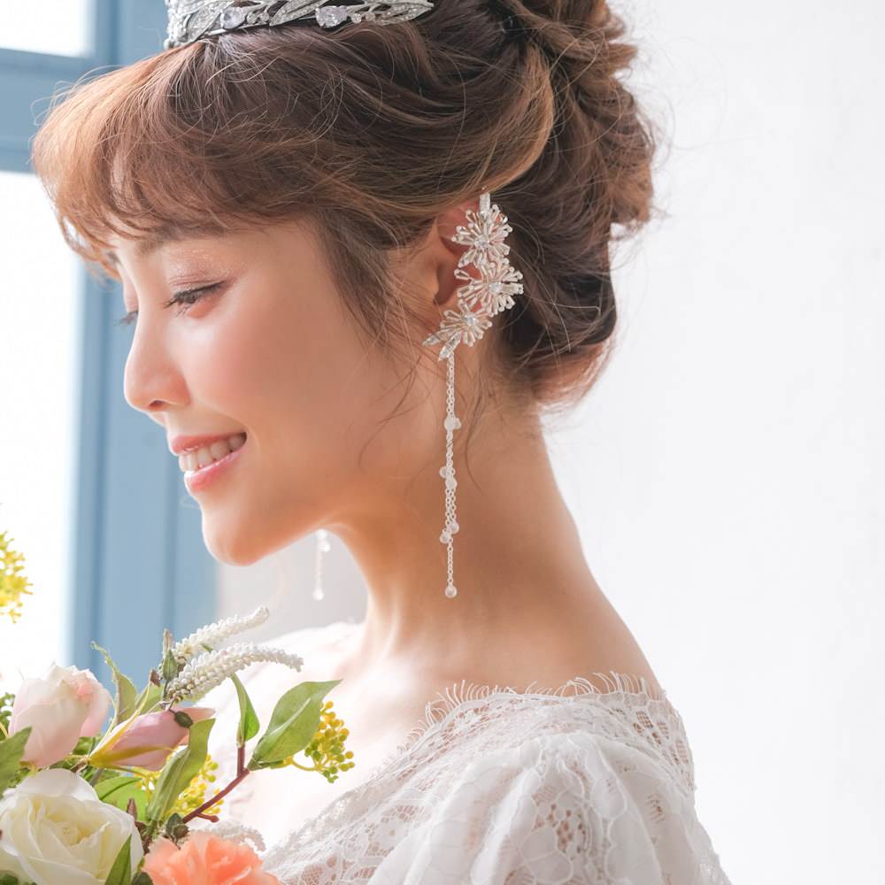 【イヤリング】ブライダルイヤリング イヤーカフ ラインイヤリング シルバー r8 【結婚式 ピアス イヤリング】