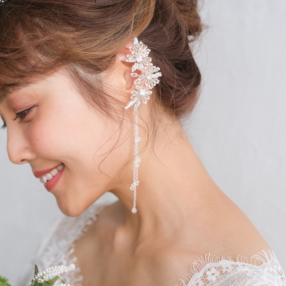 【イヤリング】ブライダルイヤリング イヤーカフ ラインイヤリング シルバー r8 【結婚式 ピアス イヤリング】