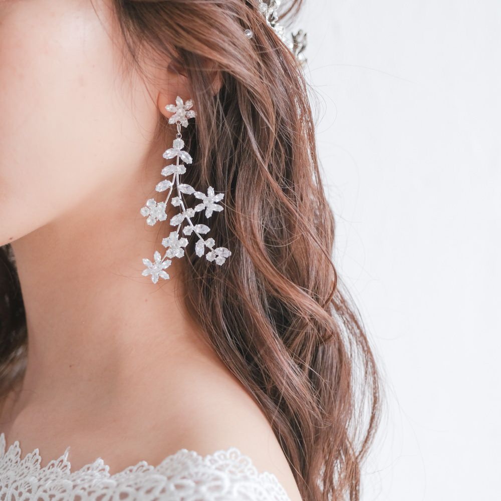 【ピアス】ジルコニア ビジュー ウェディング ブライダルピアス シルバー r11 【結婚式 ピアス イヤリング】