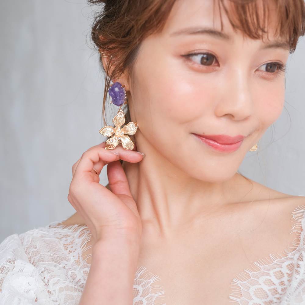 【ピアス】ブライダルピアス アンティークフラワーピアス パープル ゴールド r13 【結婚式　ピアス　イヤリング】