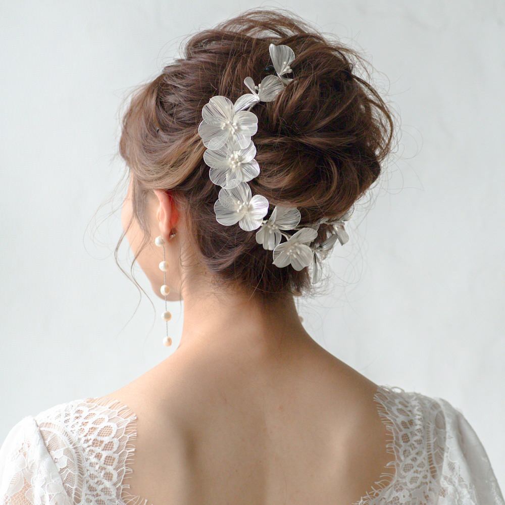 小枝カチューシャ ブライダルヘッドドレス シルバーフラワー r21 【結婚式 ヘアアクセサリー】