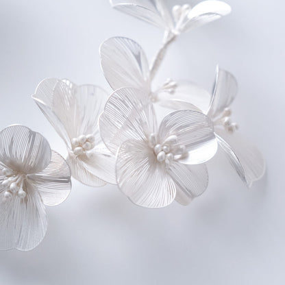 小枝カチューシャ ブライダルヘッドドレス シルバーフラワー r21 【結婚式 ヘアアクセサリー】