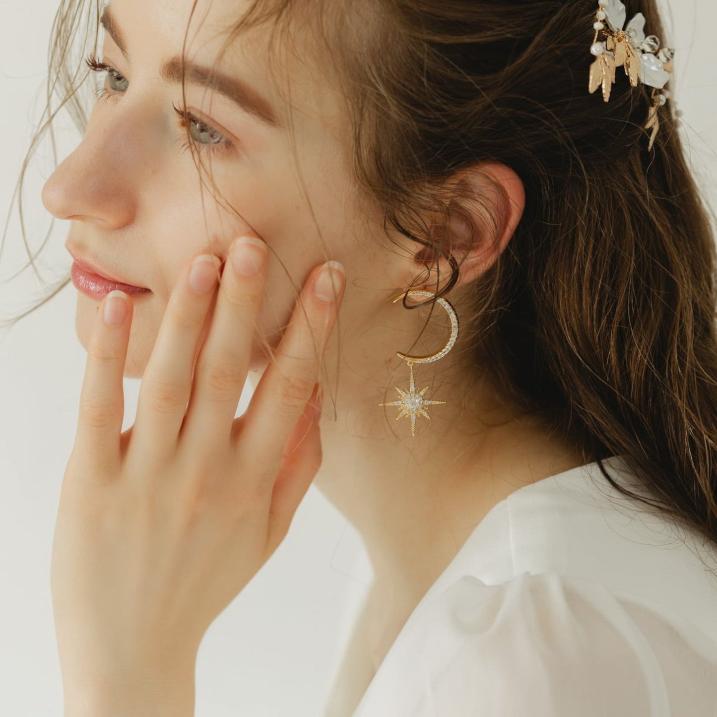 【ピアス】ブライダル ビジュー ムーン スター ゴールド v14【結婚式 ピアス イヤリング】