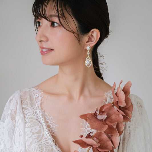 【ピアス】ジルコニア ビジュー ブライダル ゴールド v26【結婚式 ピアス イヤリング】