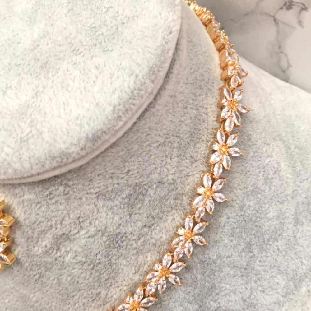 flower gold ジルコニアネックレス&ピアスゴールドセット/ブライダルアクセサリー 【結婚式 アクセサリーセット】