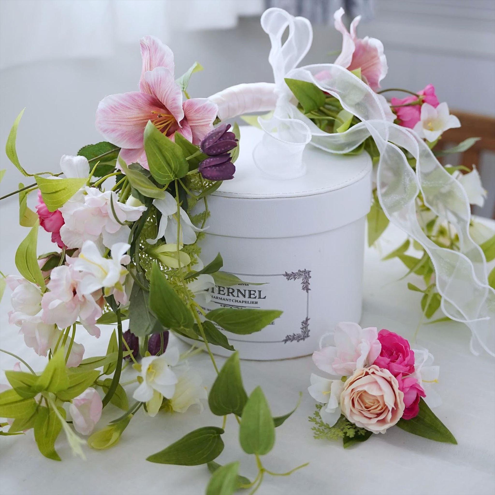 チューリップとグリーンのバレリーナブーケ – 結婚式準備サイトCORDY