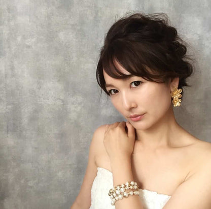 【ピアス・イヤリング】mat gold フラワーピアス/ブライダルアクセサリー 【結婚式 ピアス イヤリング】
