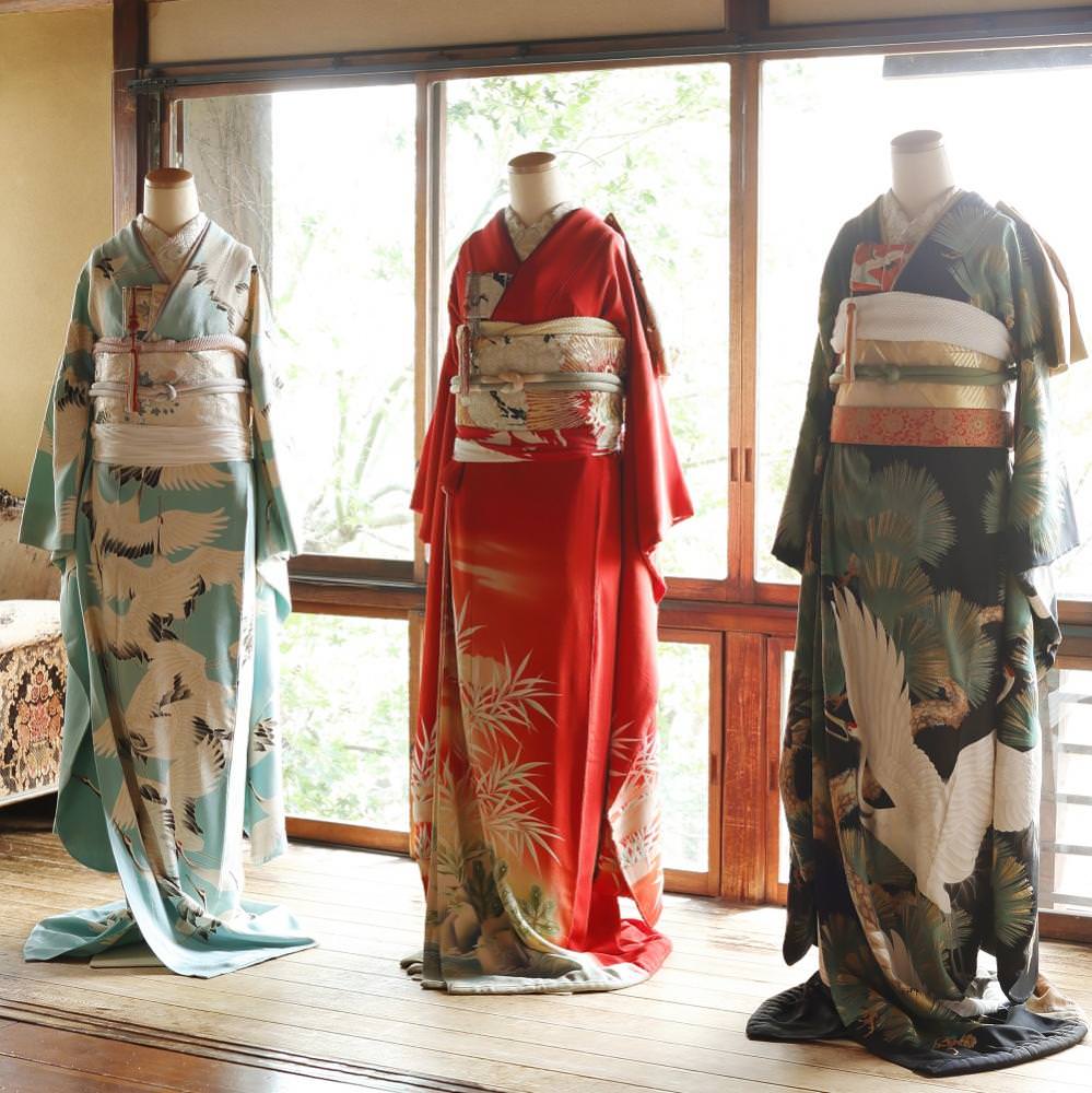 アンティーク復刻振袖 朱赤地/波間に若松と竹 【結婚式 和装 引き振袖 レンタル】