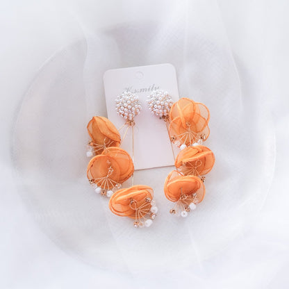 【ピアス】ブライダルピアス パール ビジュー 花びらピアス イエローオレンジ r30 【結婚式 ピアス イヤリング】