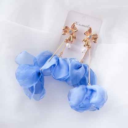 【ピアス】ブライダルピアス パール ビジュー 花びらピアス ブルー s3 【結婚式 ピアス イヤリング】
