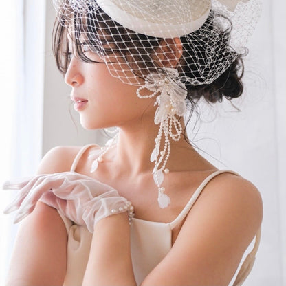 【イヤリング】ブライダルイヤリング パール ホワイトフラワー s5 【結婚式 ピアス イヤリング】