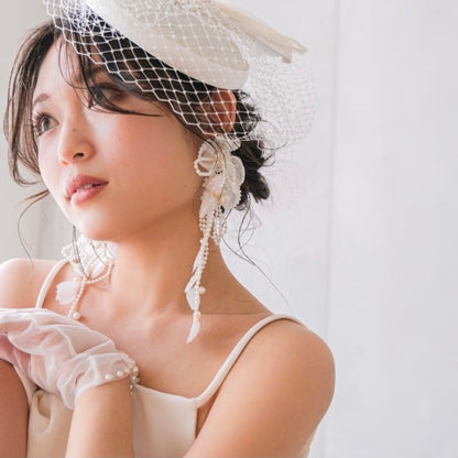 【イヤリング】ブライダルイヤリング パール ホワイトフラワー s5 【結婚式 ピアス イヤリング】