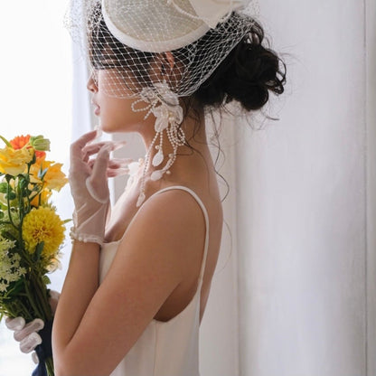 【イヤリング】ブライダルイヤリング パール ホワイトフラワー s5 【結婚式 ピアス イヤリング】