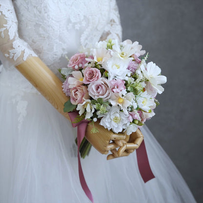 コスモスのピンクホワイトブーケ【結婚式　フワラー　アーティフィシャルフラワー　ブーケ　ブートニア】