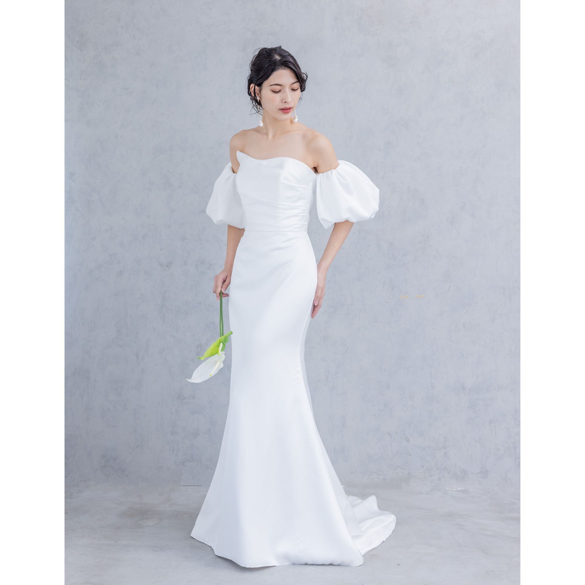 Resoll ⅽollection AULA【ウェディングドレス】 – 結婚式準備サイト