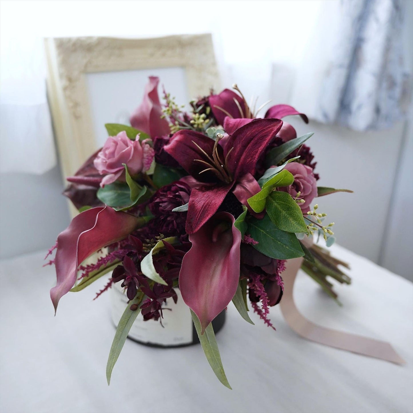 ワインレッドとモーブピンクのブーケ【結婚式　フワラー　アーティフィシャルフラワー　ブーケ　ブートニア】