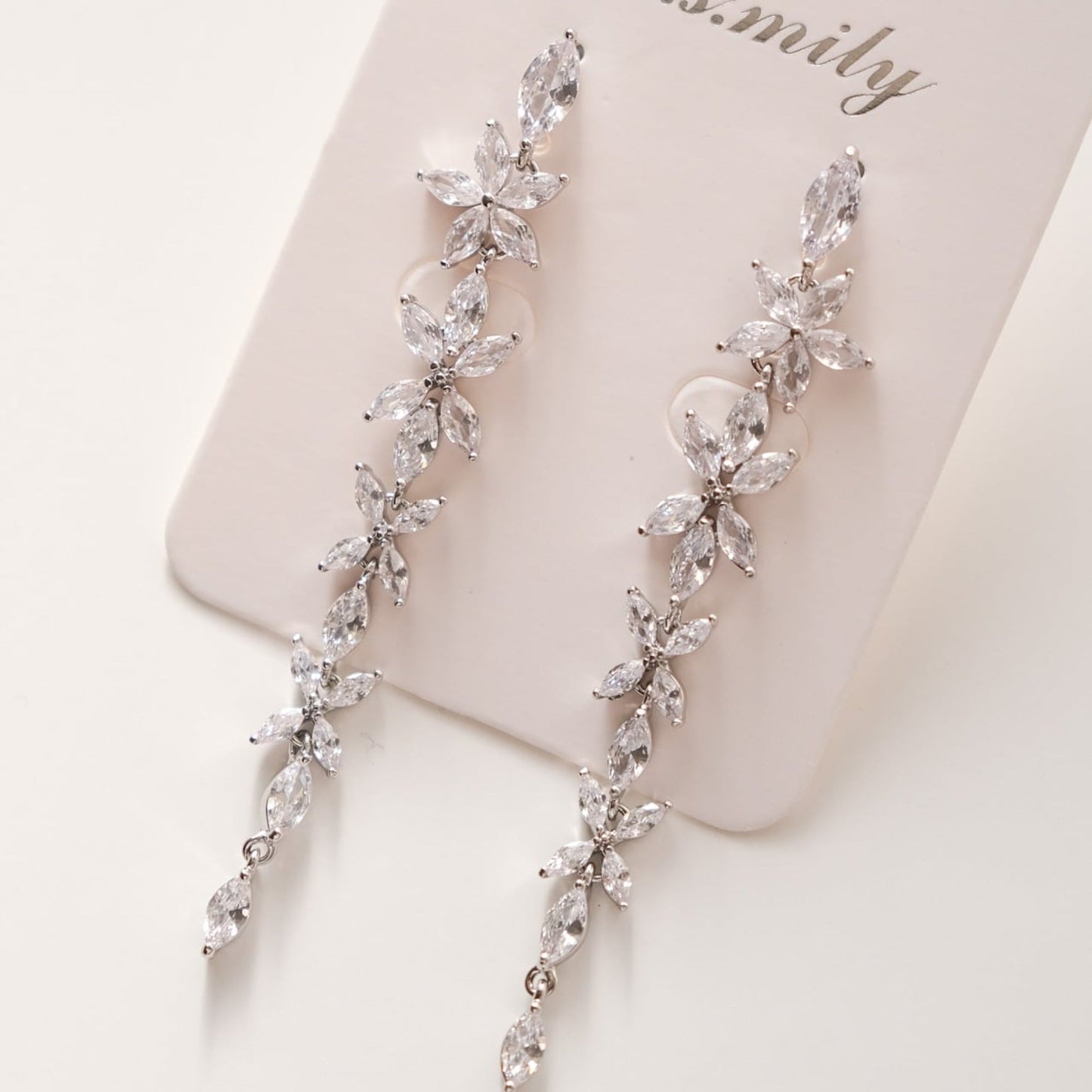 【ピアス】ジルコニア ビジュー ウェディング ブライダルピアス s18 【結婚式 ピアス イヤリング】