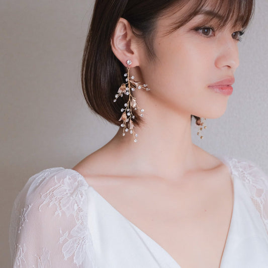 【ピアス】小枝ピアス ビジュー ゴールド s20 【結婚式 ピアス イヤリング】