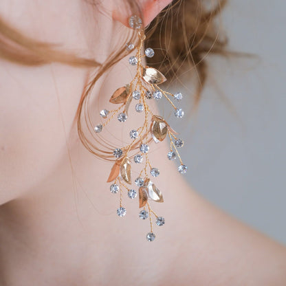 【ピアス】小枝ピアス ビジュー ゴールド s20 【結婚式 ピアス イヤリング】