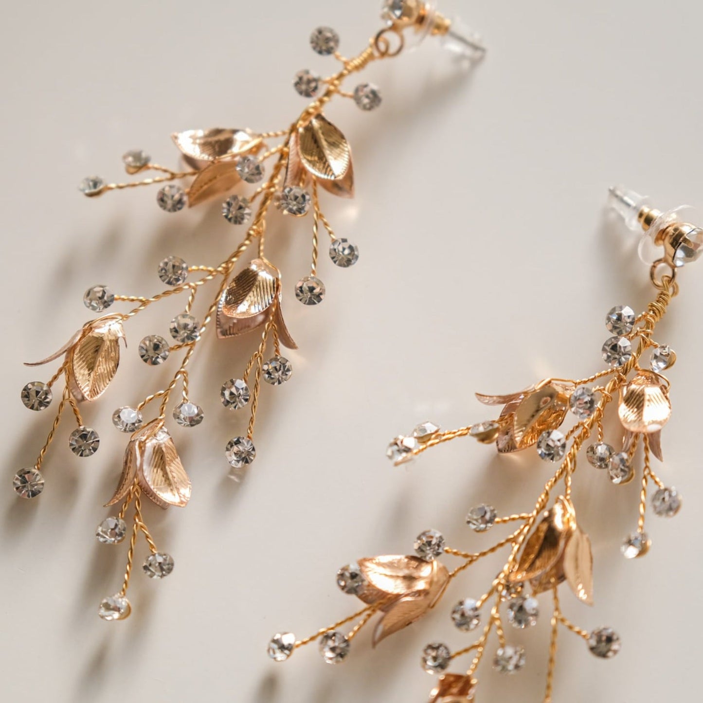 【ピアス】小枝ピアス ビジュー ゴールド s20 【結婚式 ピアス イヤリング】