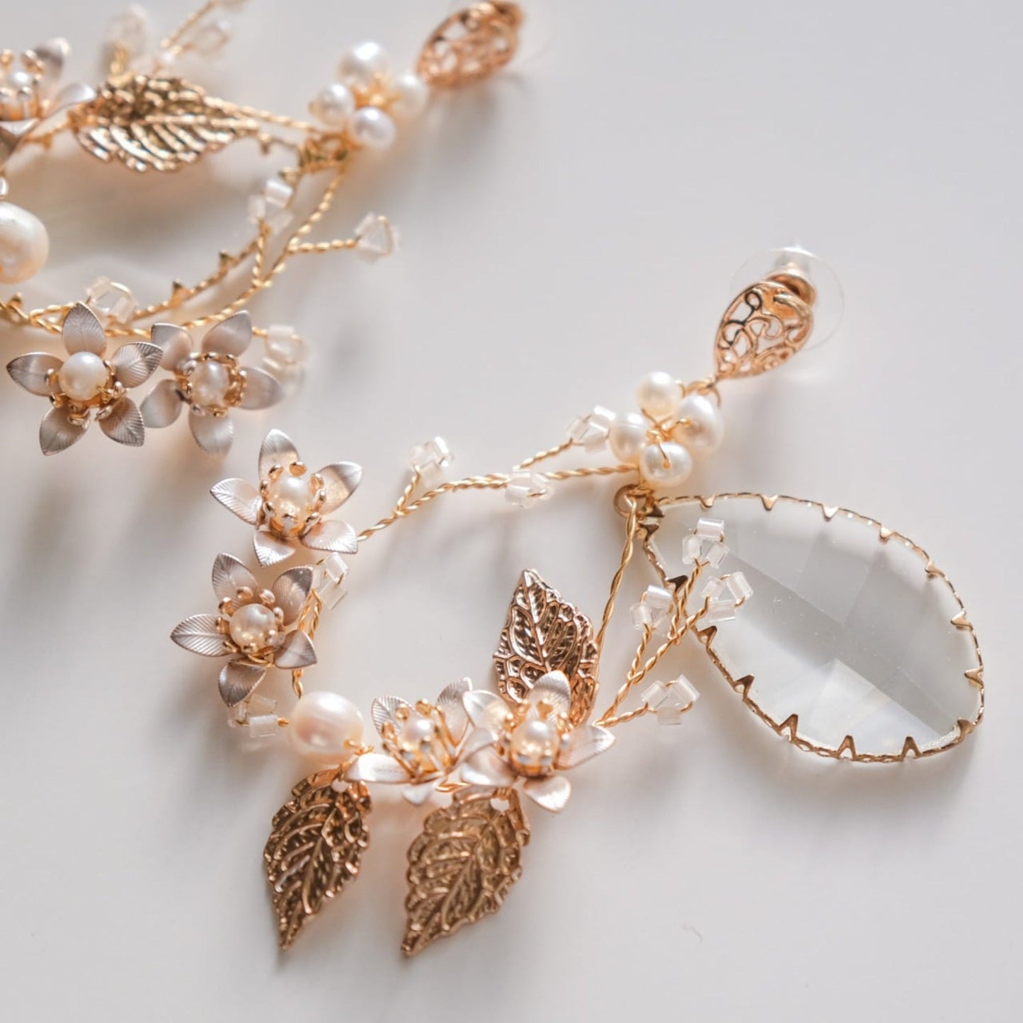 【ピアス】ブライダルピアス 小枝ピアス クリスタル ゴールド s22 【結婚式 ピアス イヤリング】