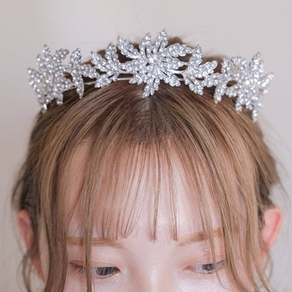 ティアラ ビジュー ブライダルヘッドドレス シルバー t5 【結婚式 ヘアアクセサリー】