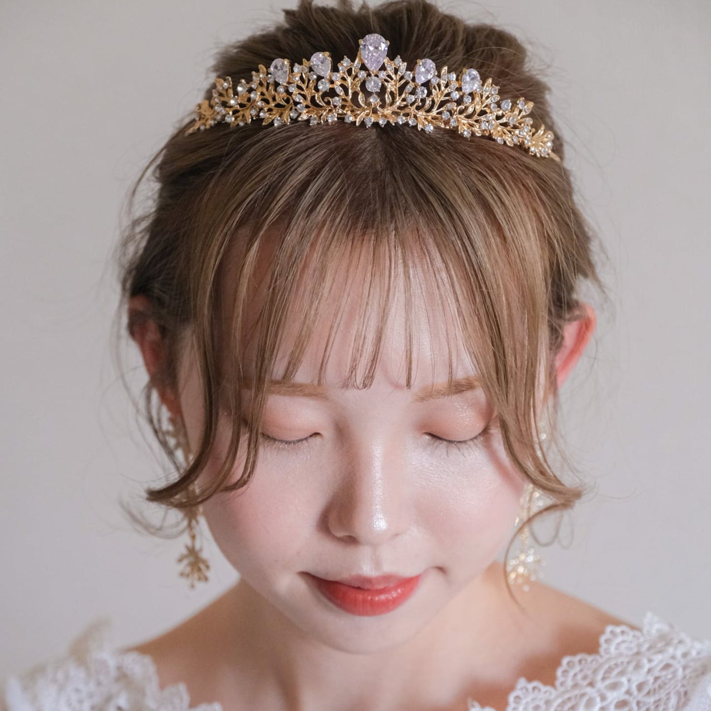 ティアラ ビジュー ブライダルヘッドドレス ゴールド t7 【結婚式 ヘアアクセサリー】