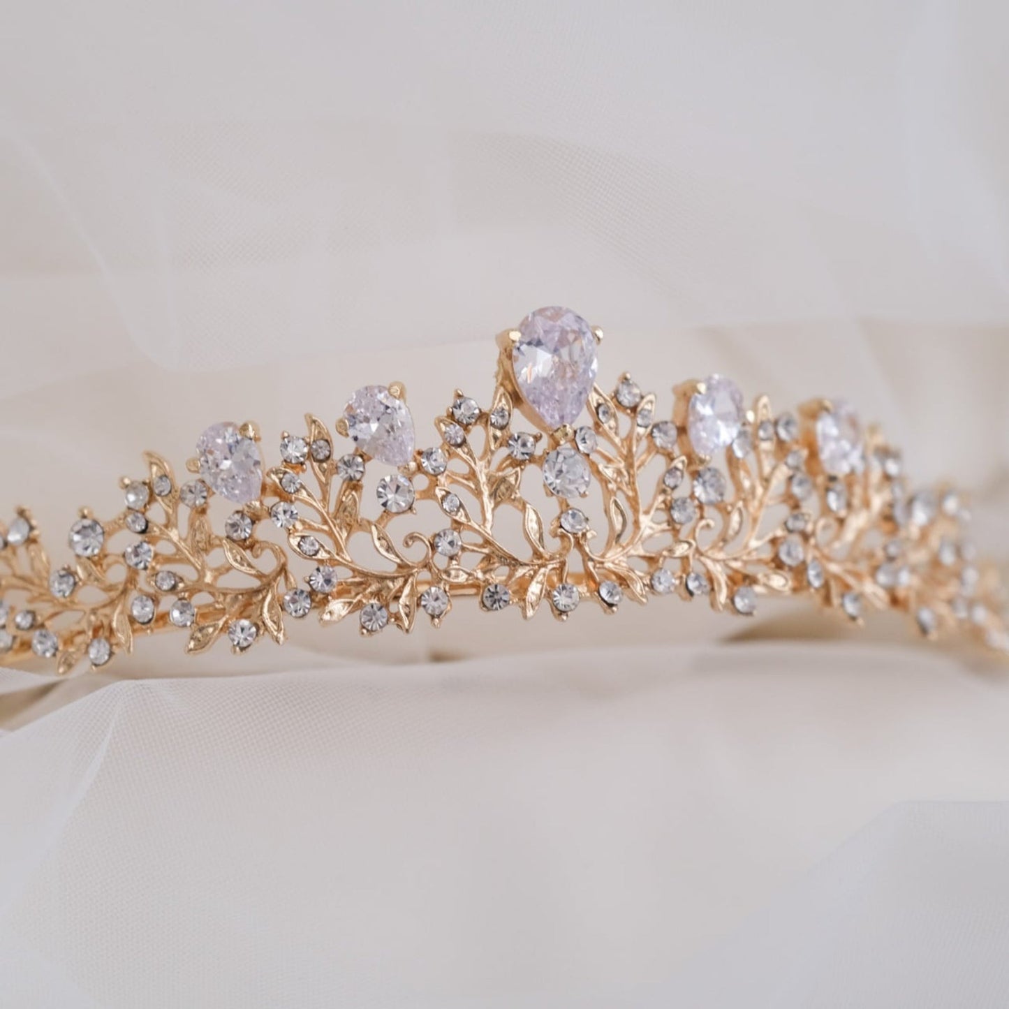 ティアラ ビジュー ブライダルヘッドドレス ゴールド t7 【結婚式 ヘアアクセサリー】