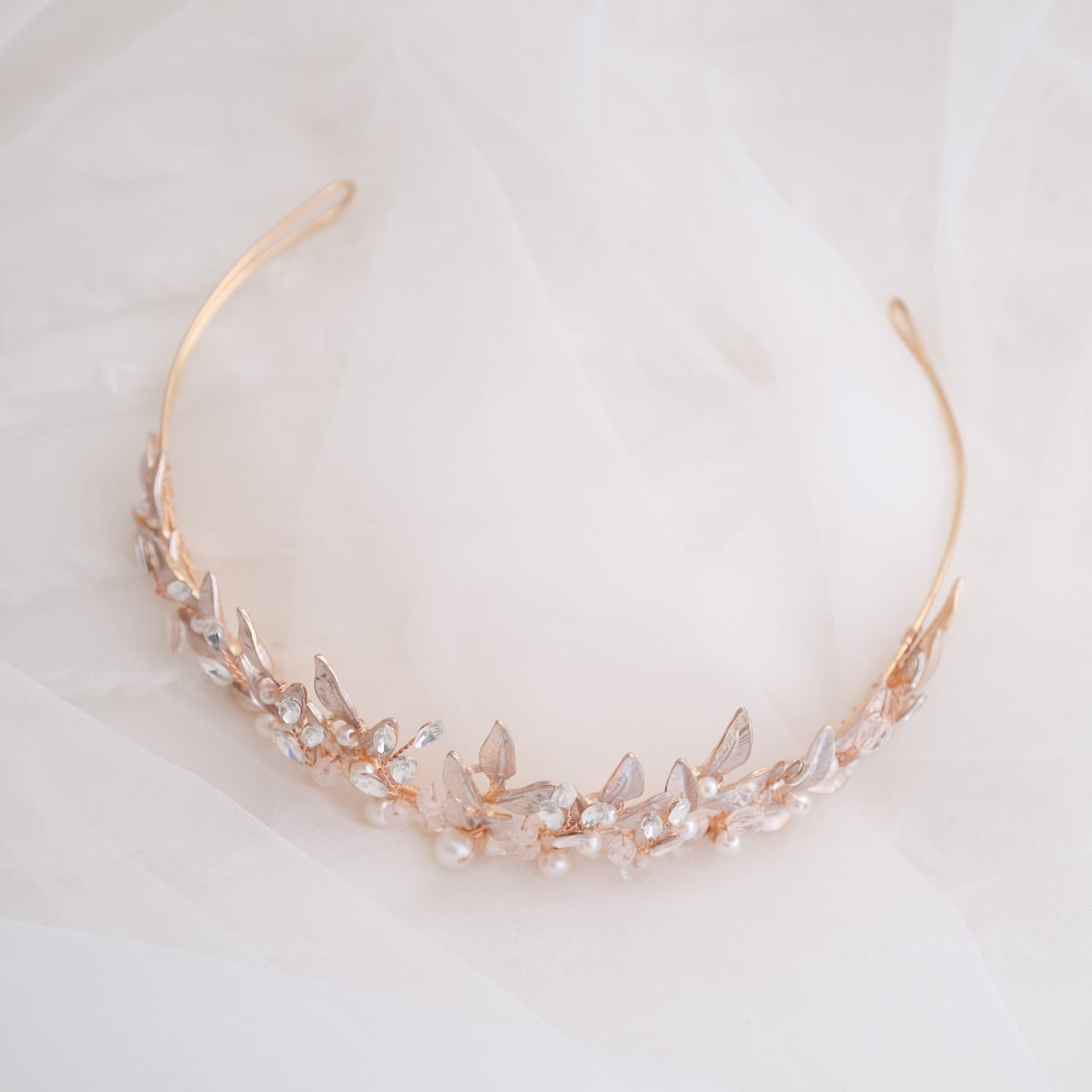 アンティークティアラ パール ブライダルヘッドドレス ゴールド t8 【結婚式 ヘアアクセサリー】