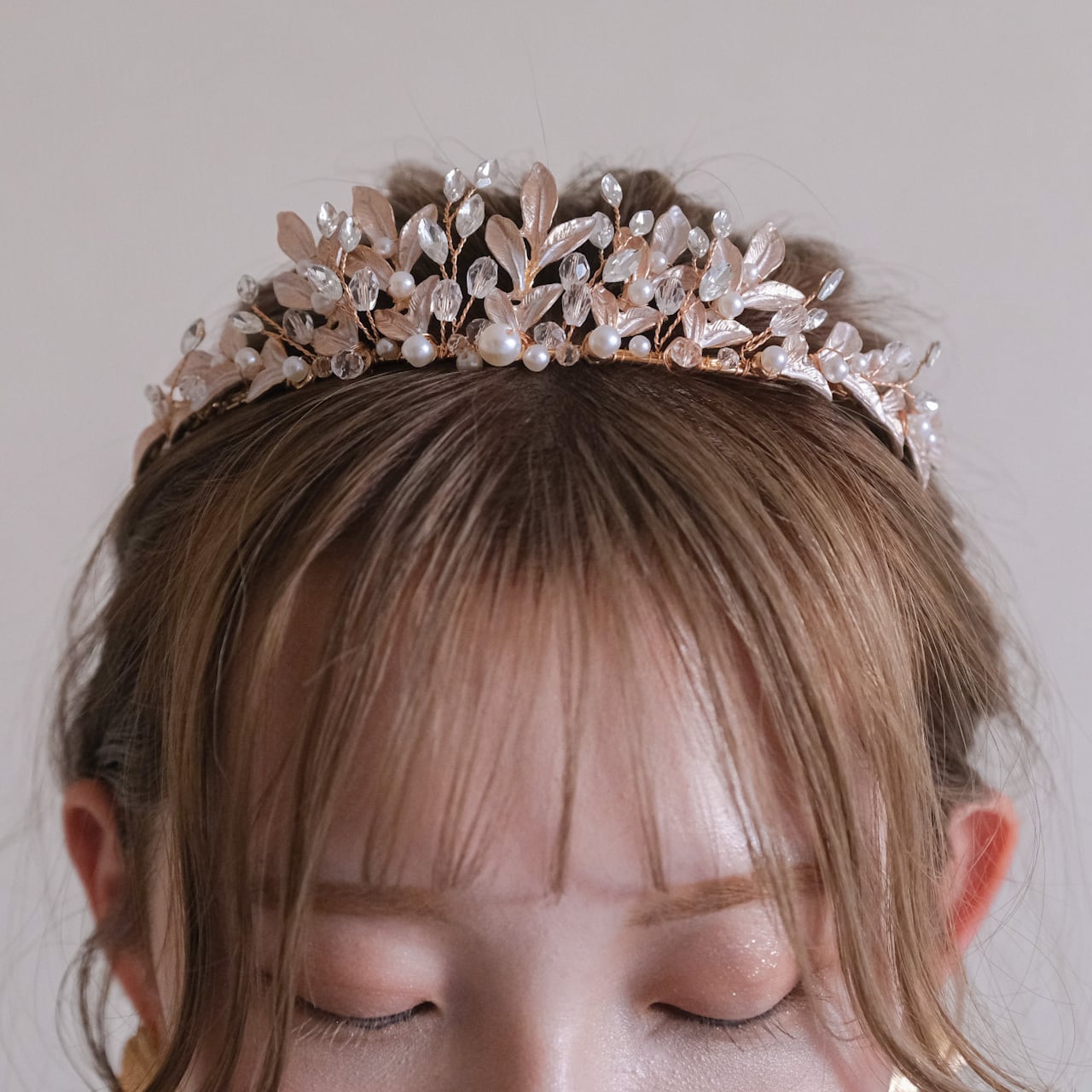 アンティークティアラ パール ブライダルヘッドドレス ゴールド t8 【結婚式 ヘアアクセサリー】