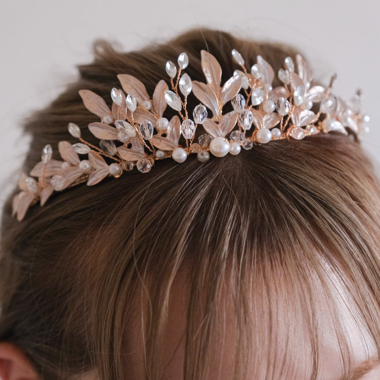 アンティークティアラ パール ブライダルヘッドドレス ゴールド t8 【結婚式 ヘアアクセサリー】