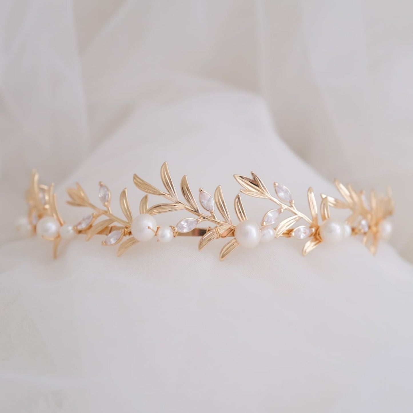 アンティークティアラ パール ブライダルヘッドドレス ゴールド t9 【結婚式 ヘアアクセサリー】