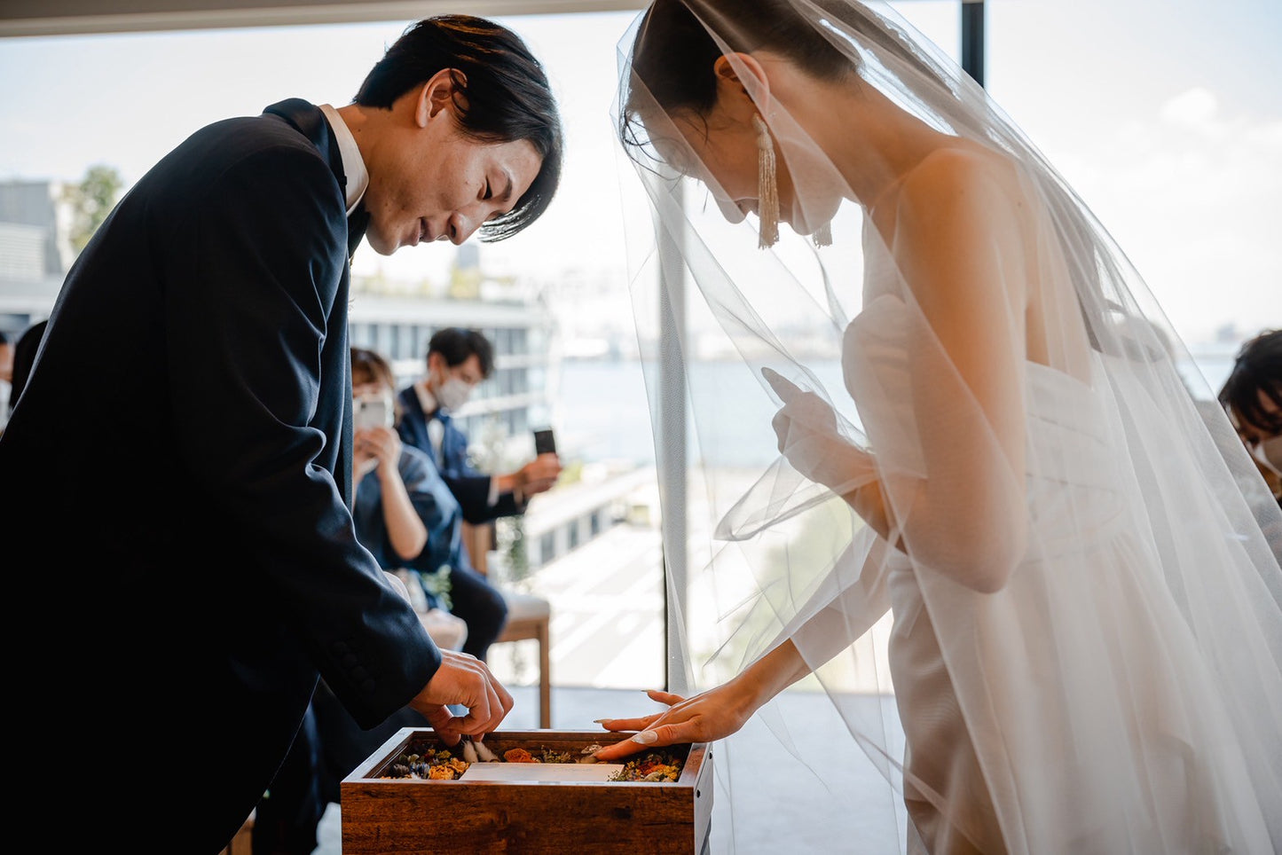 【comme si.】 真鍮のガラスボックス 正方形 30名～60名〈ゲスト参加型結婚証明書〉