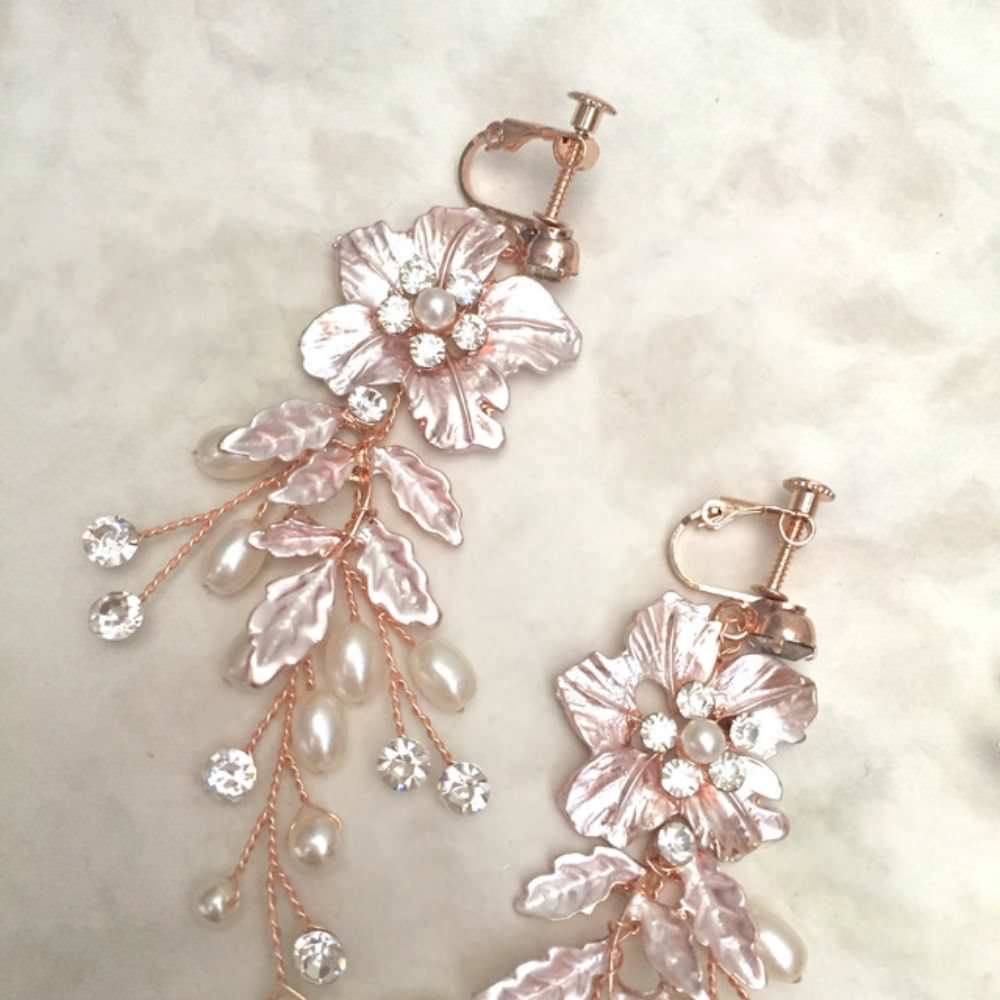 【ピアス・イヤリング】Natural Wedding ブライダルイヤリング 【結婚式 ピアス イヤリング】