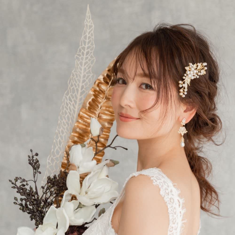 【ヘッドドレス】Lily ブライダルヘッドピース 【結婚式 ヘアアクセサリー】