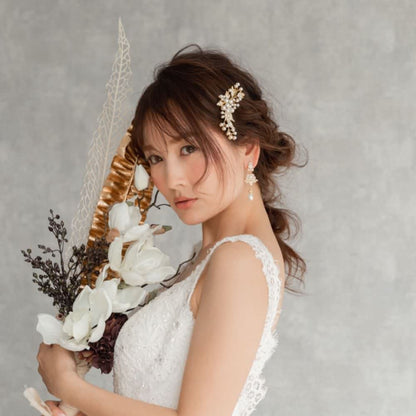 【ヘッドドレス】Lily ブライダルヘッドピース 【結婚式 ヘアアクセサリー】