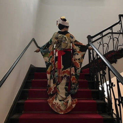 アンティーク振袖 黒地/菱紋に松と鶴 【結婚式 和装 引き振袖 レンタル】