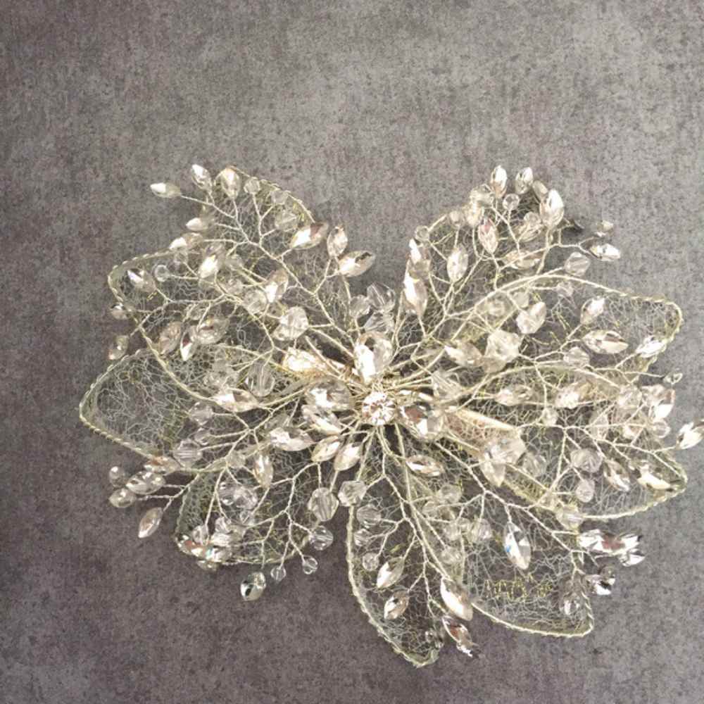 【ヘッドドレス】iris ブライダルヘッドドレス 【結婚式 ヘアアクセサリー】