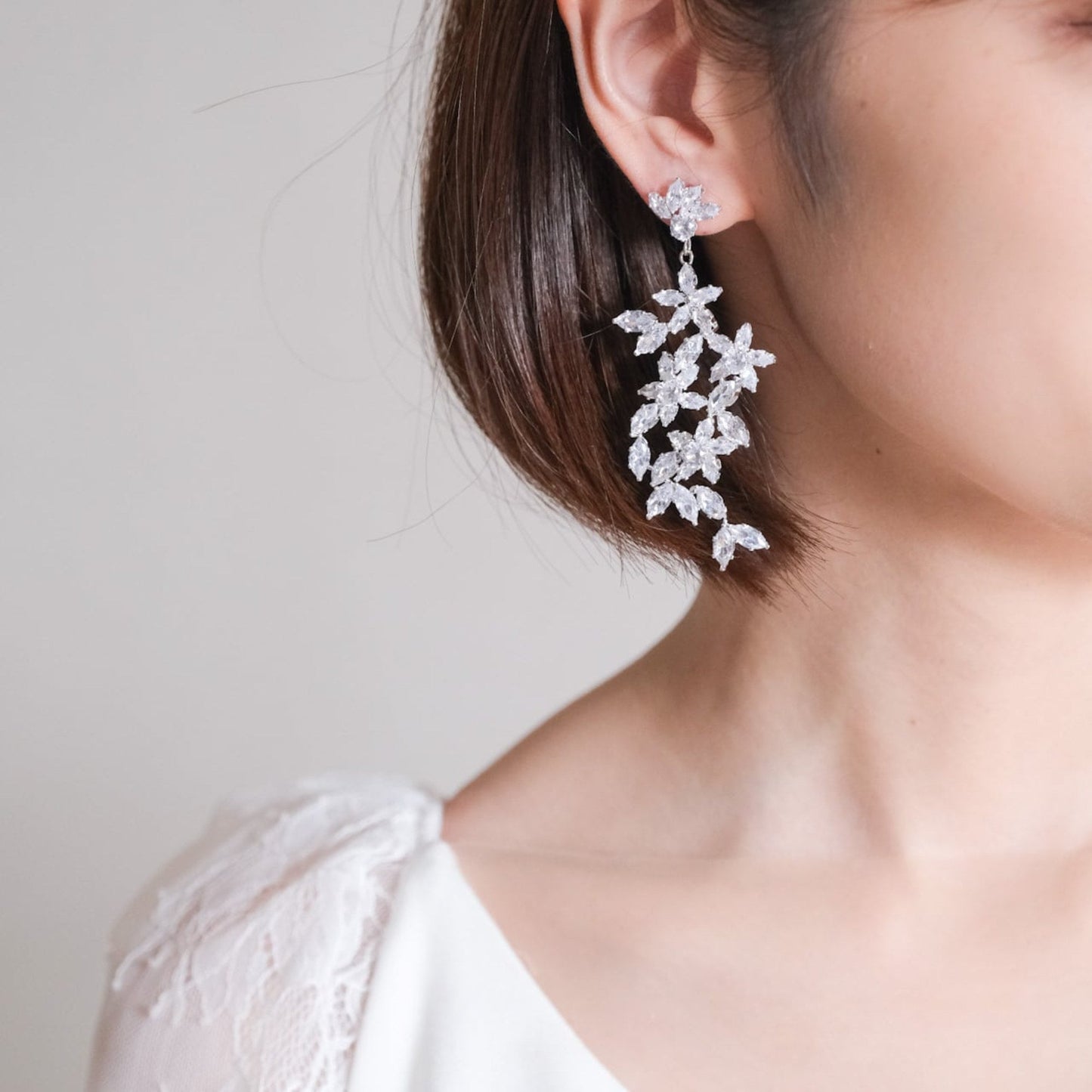 【ピアス】ジルコニア フラワー ウェディング ブライダルピアス シルバー t15 【結婚式 ピアス イヤリング】