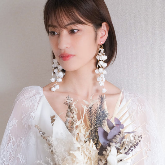 【ピアス】ブライダルピアス 小枝 つぼみ ロング ゴールド t26 【結婚式 ピアス イヤリング】