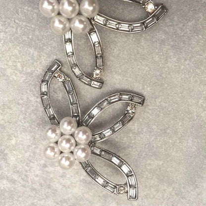 【ピアス・イヤリング】pearl flower フラワーピアス/ブライダルアクセサリー 【結婚式 ピアス イヤリング】