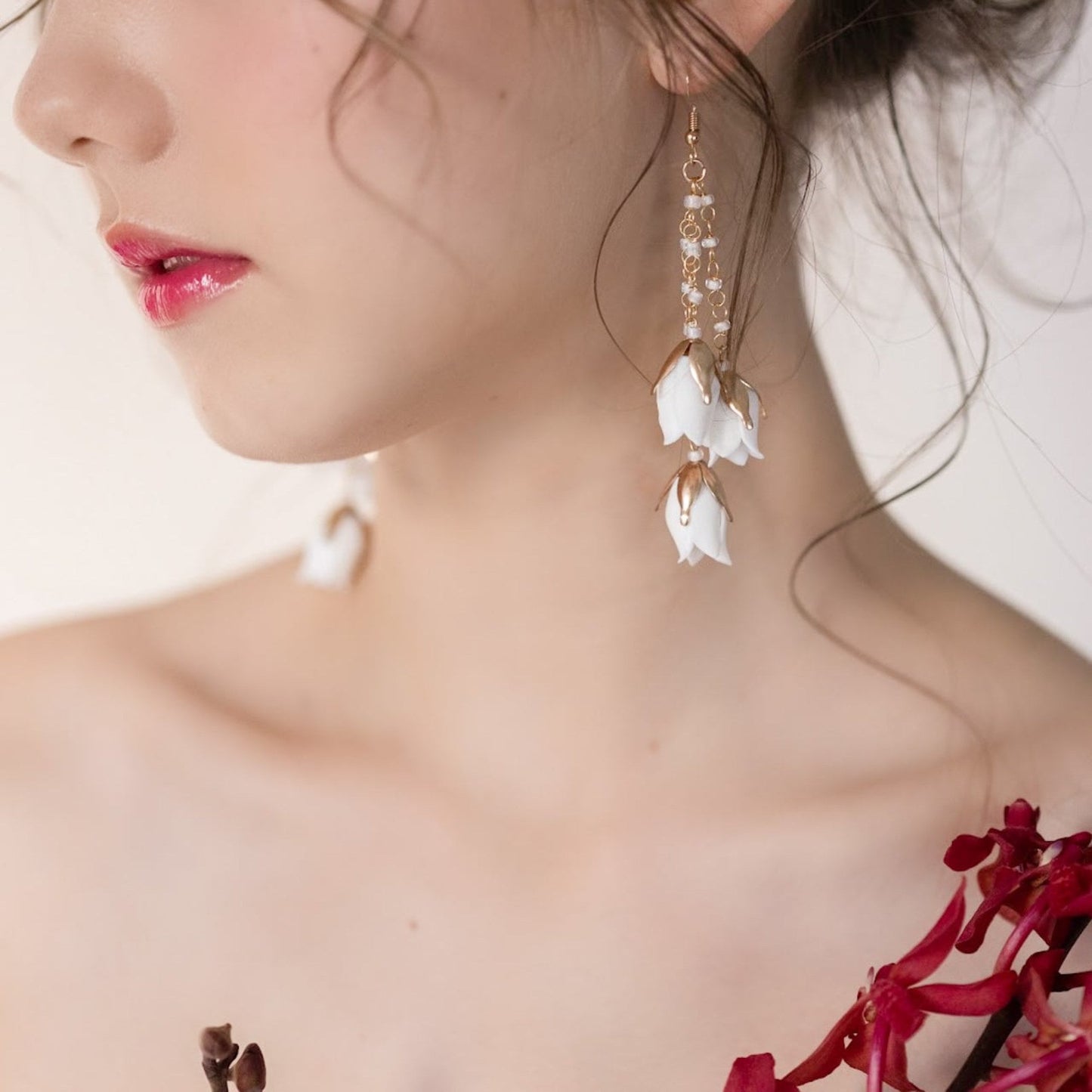 【イヤリング】ブライダル イヤリング ホワイト ゴールド つぼみ u6 【結婚式 ピアス イヤリング】