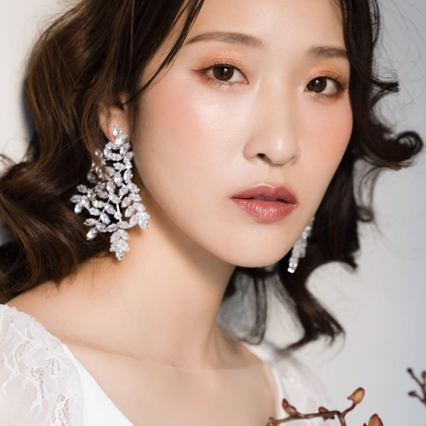 【イヤリング】ジルコニア ウィング ウェディング ブライダルイヤリング シルバー t28 【結婚式 ピアス イヤリング】