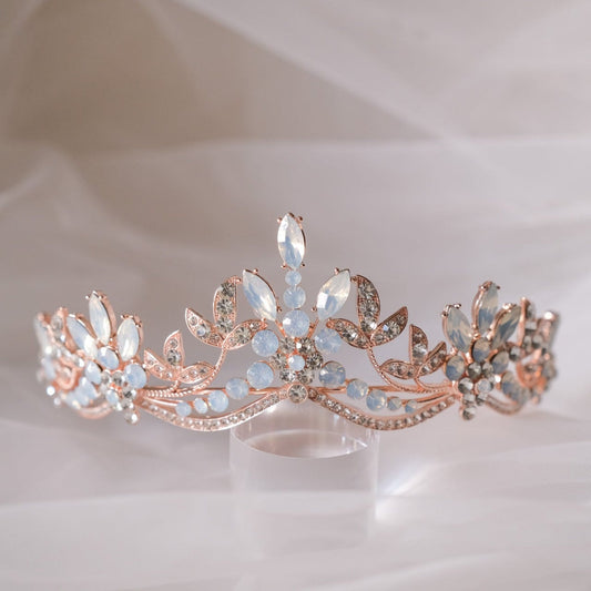 【ヘッドドレス】ティアラ ビジュー ブライダルヘッドドレス ゴールド u38 【結婚式 ヘアアクセサリー】