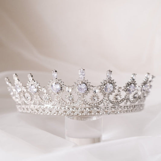 【ヘッドドレス】ティアラ ビジュー ブライダルヘッドドレス シルバー u45 【結婚式 ヘアアクセサリー】