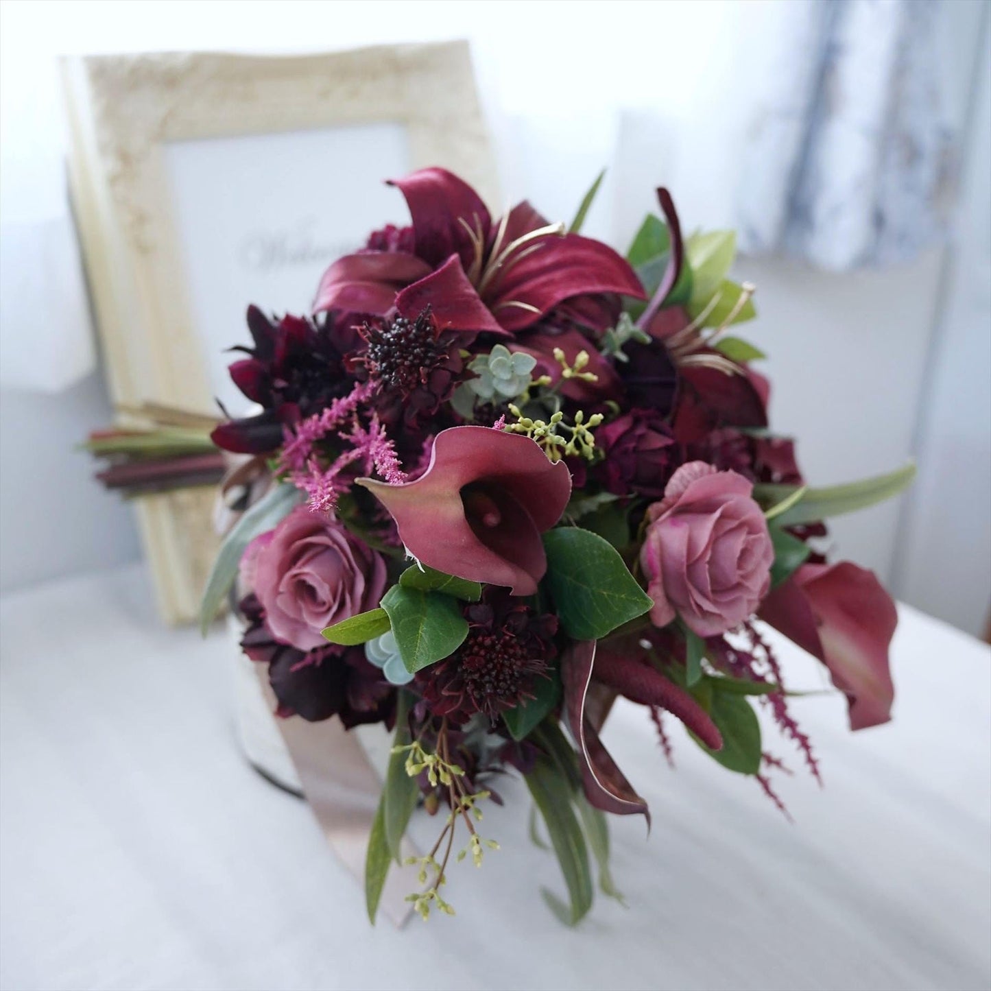 ワインレッドとモーブピンクのブーケ【結婚式　フワラー　アーティフィシャルフラワー　ブーケ　ブートニア】