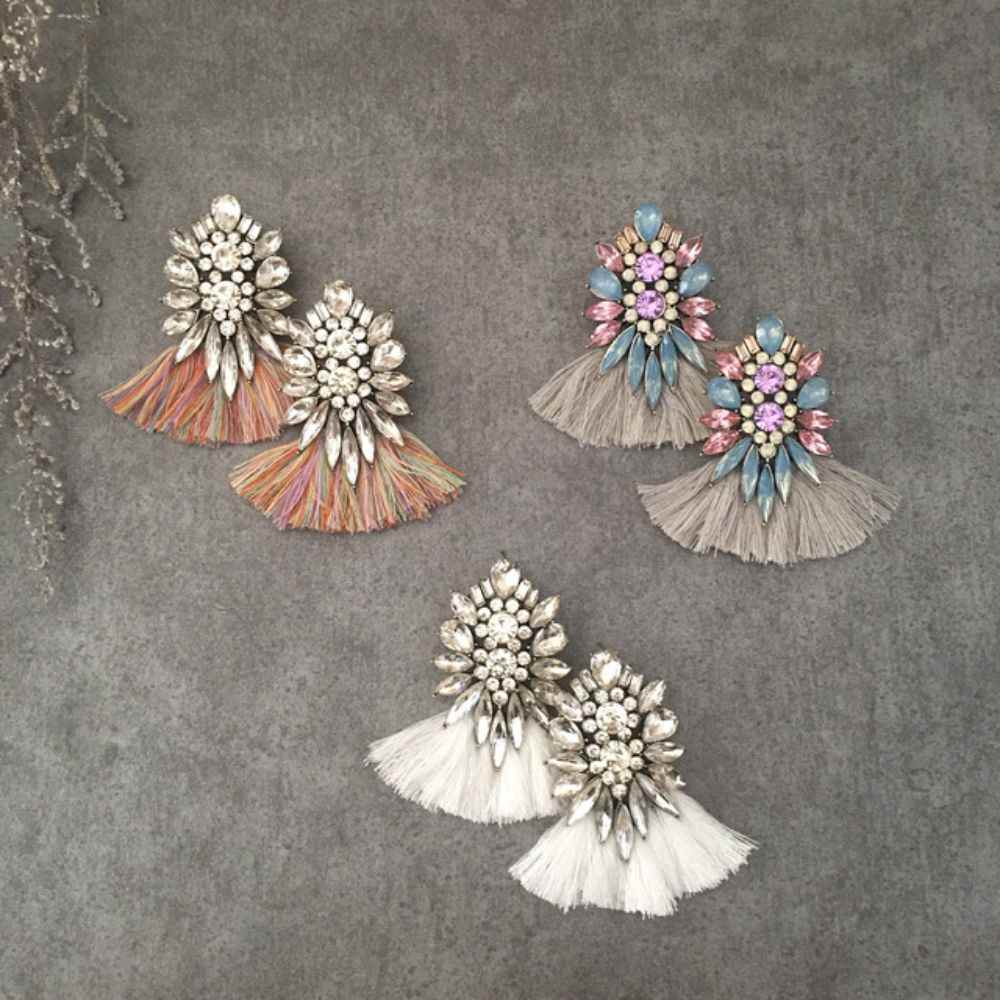 【ピアス・イヤリング】furifuri フリンジピアス/ブライダルアクセサリー 【結婚式 ピアス イヤリング】