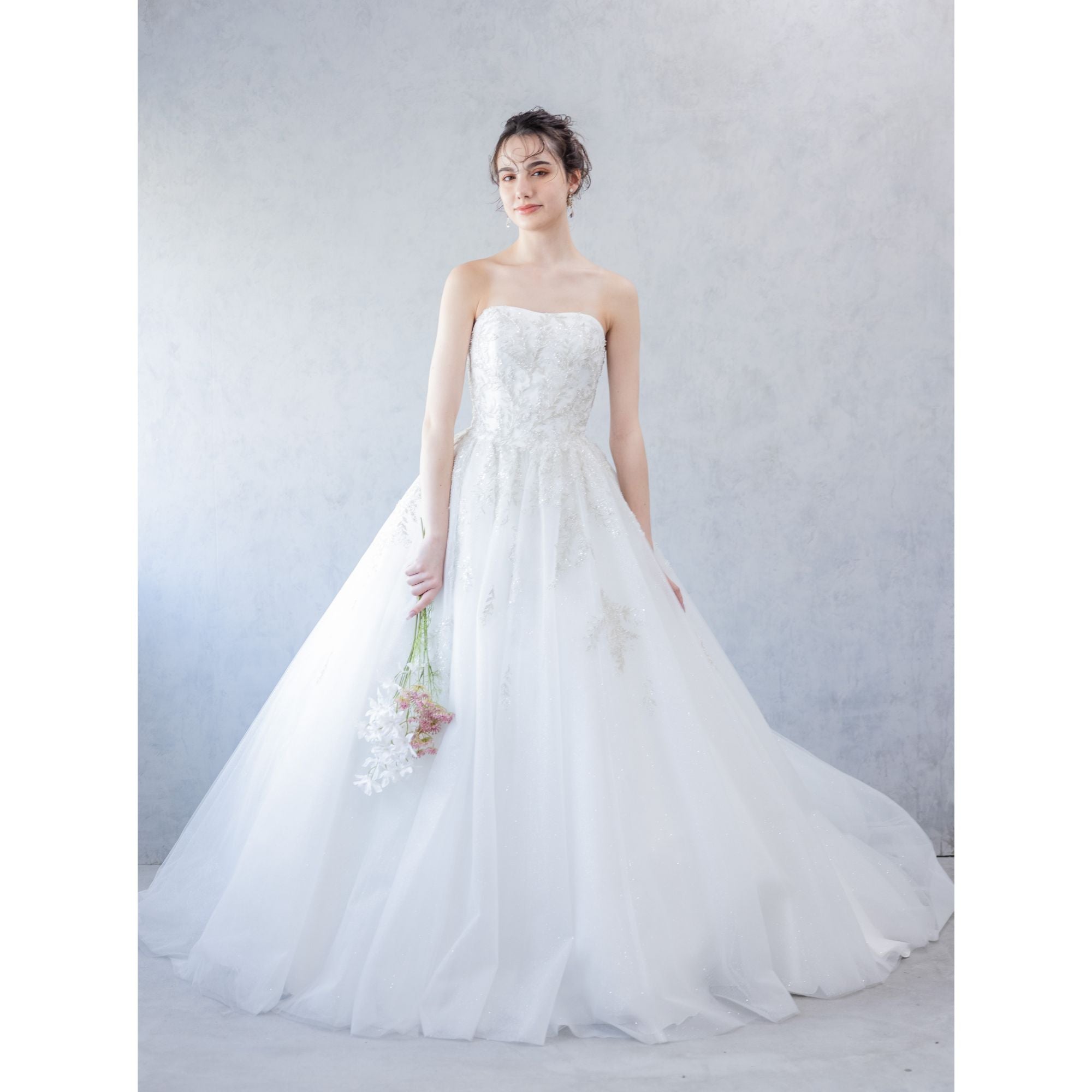 Resoll ⅽollection CARA【ウェディングドレス】 – 結婚式準備サイトCORDY
