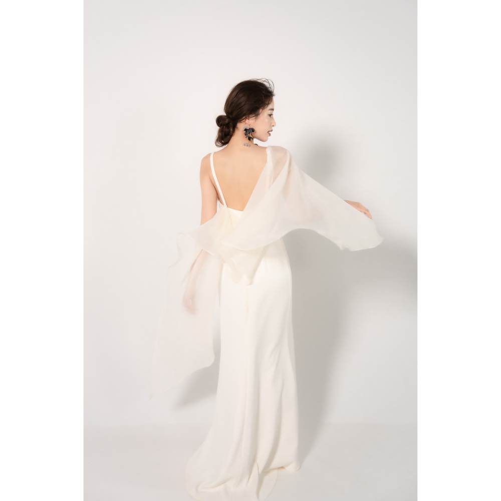 Cia シア【ウェディングドレス レンタル】韓国ドレス/LEMERE スレンダーライン【結婚式】